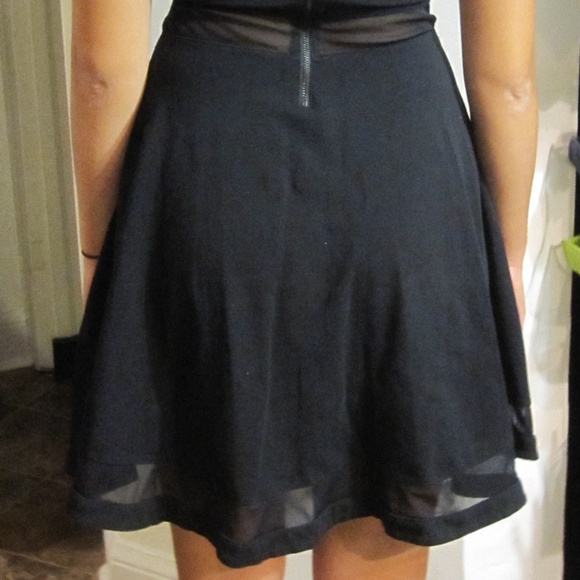 Fit and flare little black dress mesh panel - Picture 7 of 8